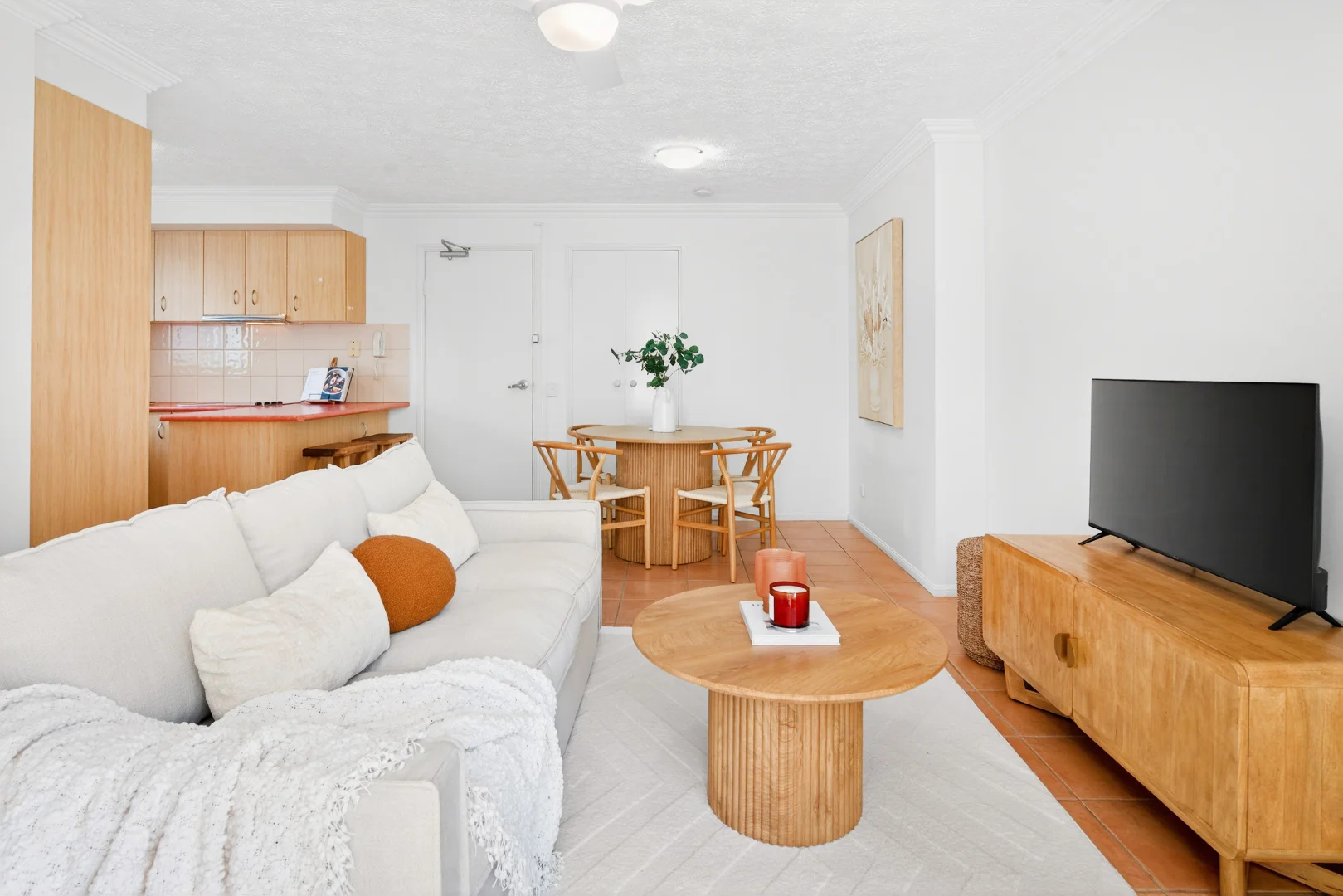 Additional image 8 of 4/47 Bayview Street, Runaway Bay QLD 4216