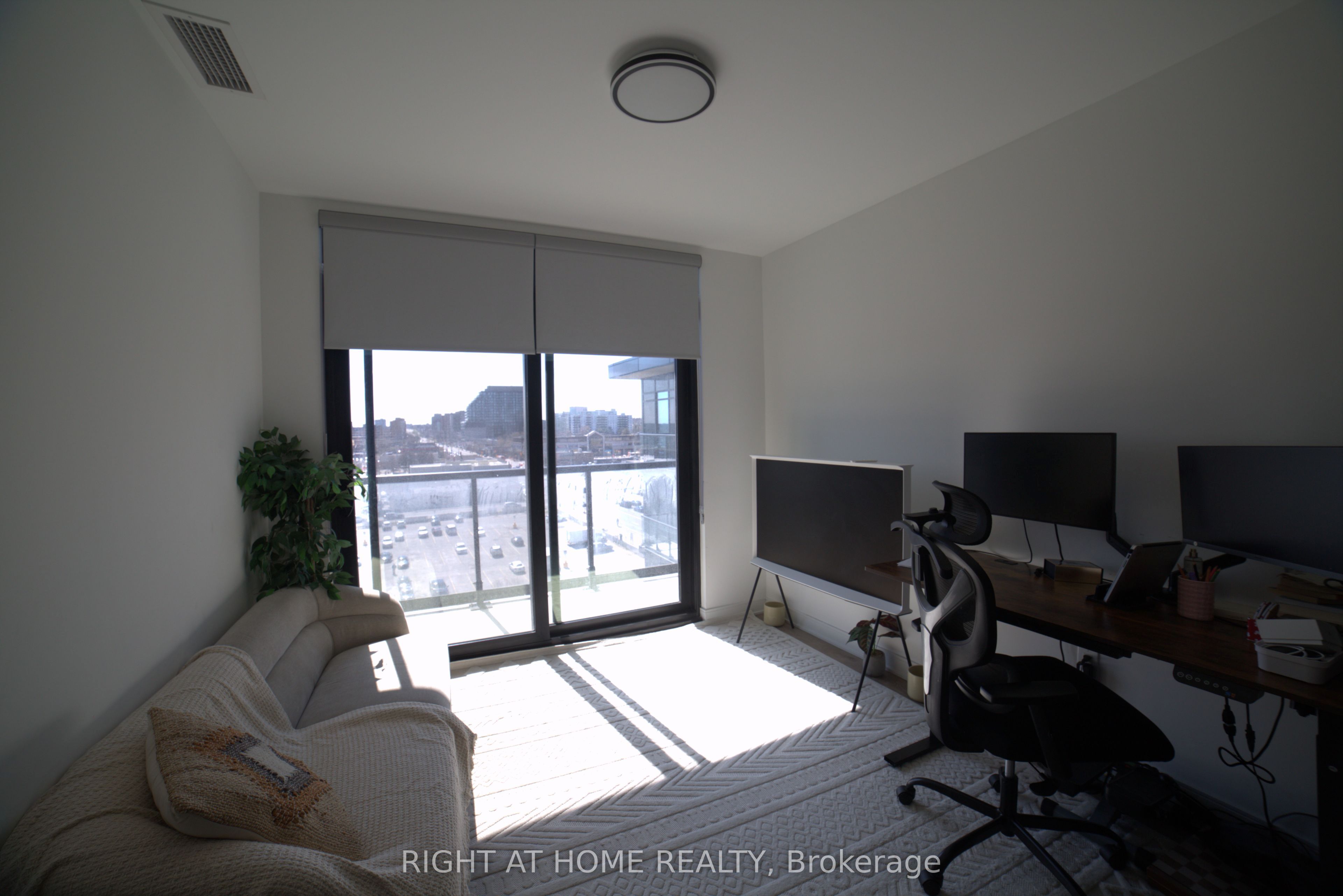 Additional image 5 of 725-86 Dundas Street E, Mississauga, ON, L5A 0B1