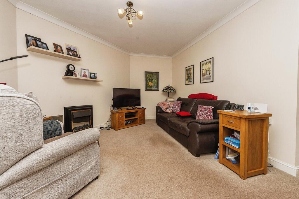 Batchwood View, St. Albans photo 4