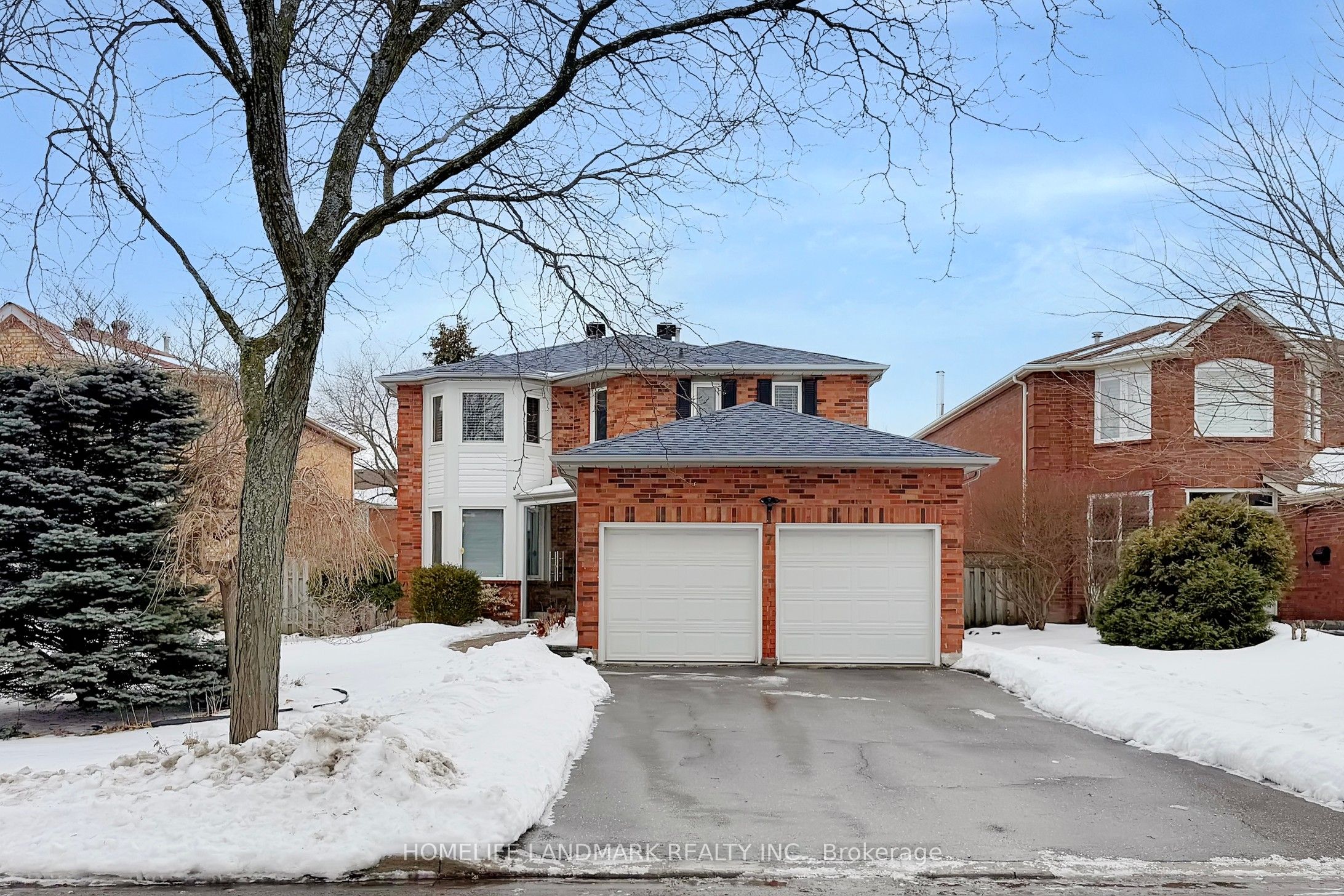 7 Lancashire Road, Markham, ON, L3R 8K9