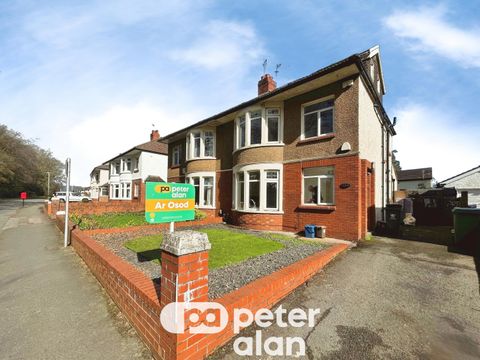 King George V Drive East, Cardiff CF14