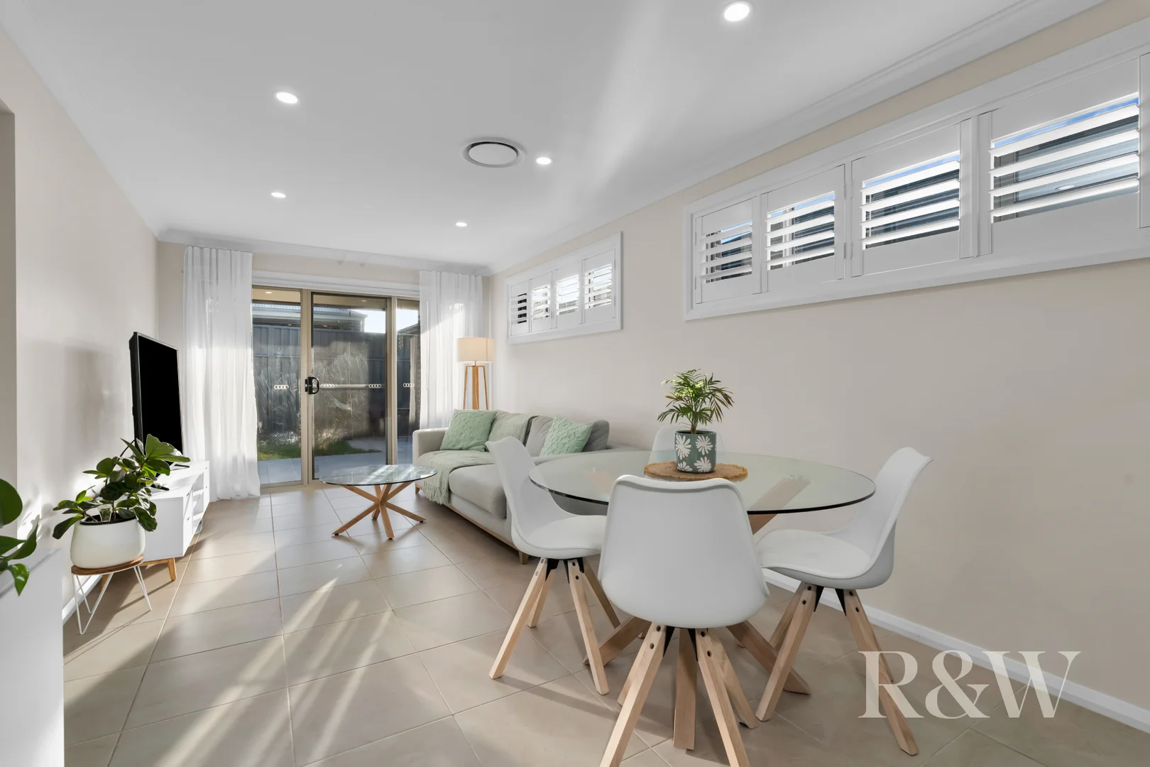 Additional image 2 of 33 Minnamurra Drive, Gregory Hills NSW 2557