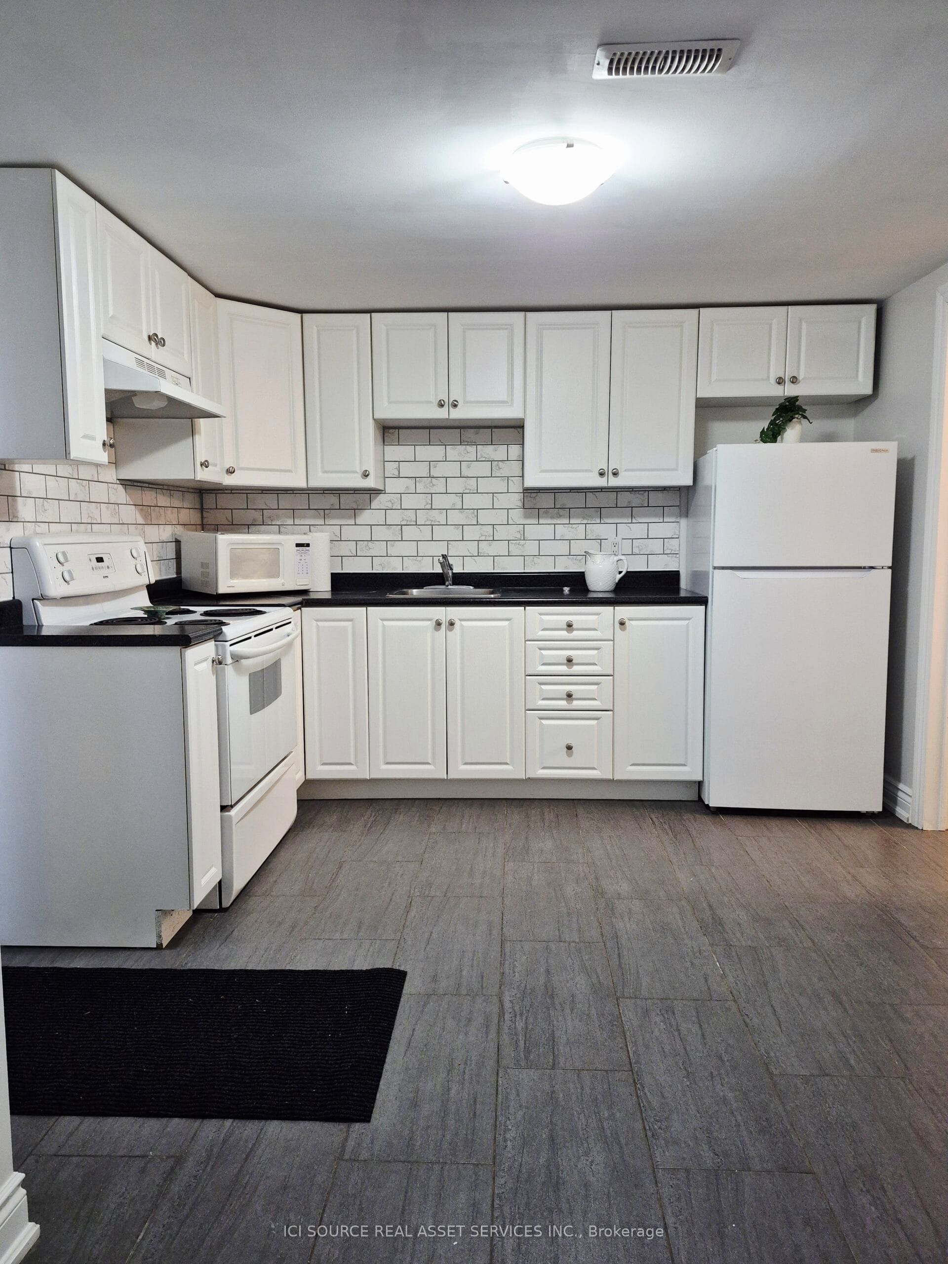 Basement-111 Haileybury Drive, Toronto, ON, M1K 4Y1