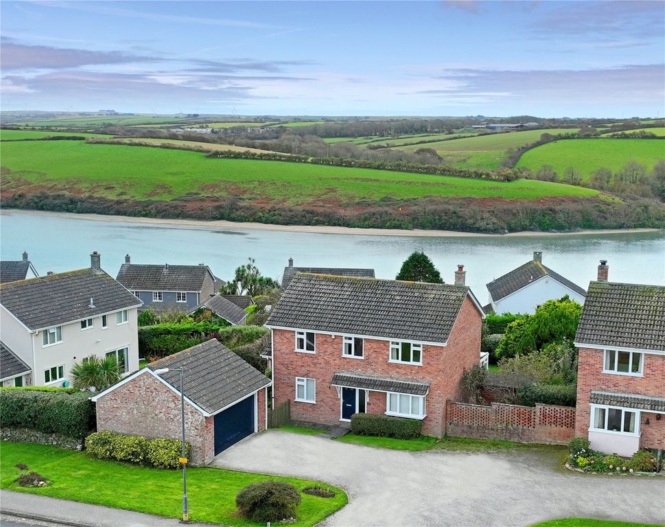 4 bed detached house for salePenmere Drive, Newquay TR7