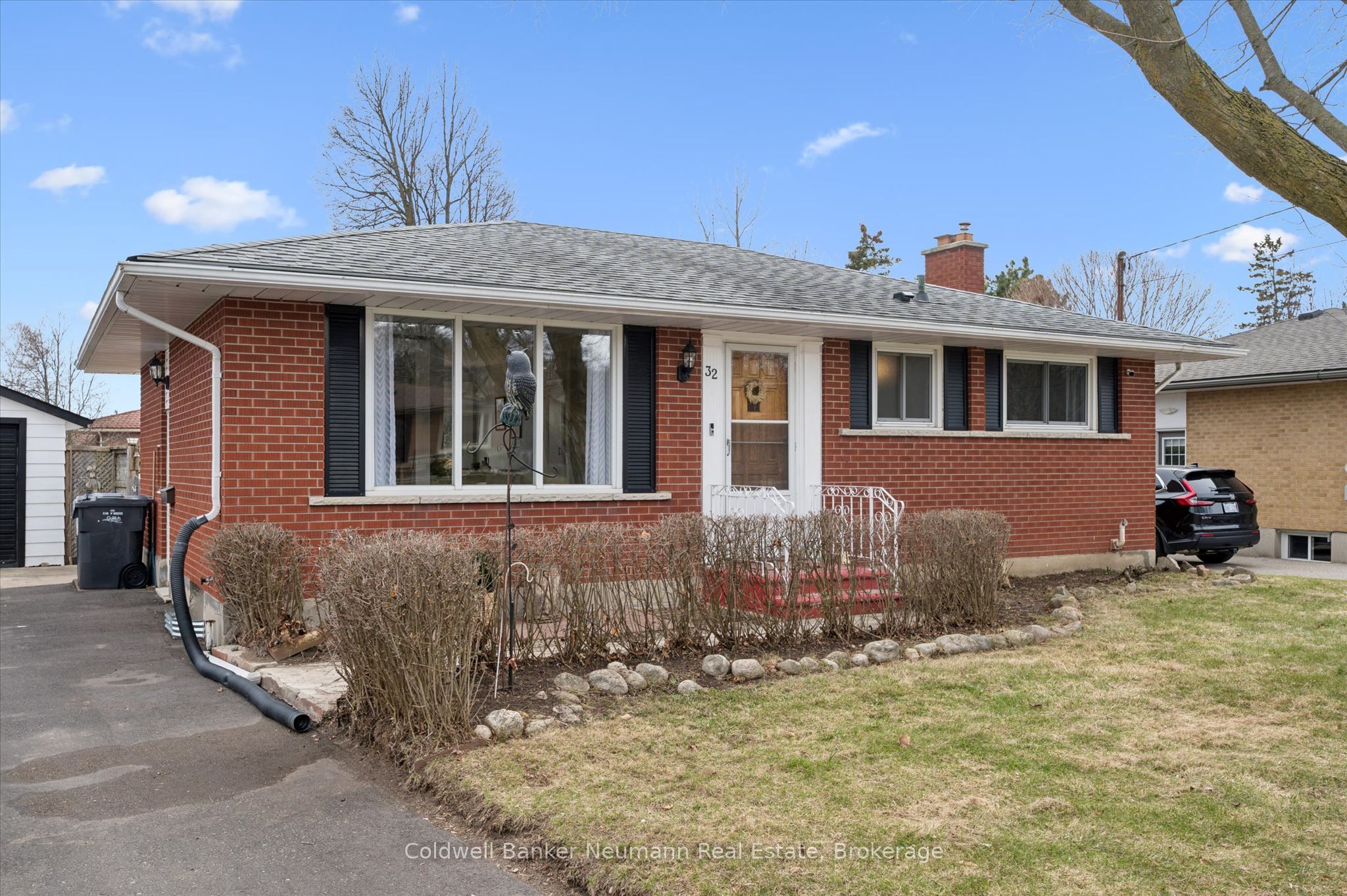 Additional image 2 of 32 Sleeman Avenue, Guelph, ON, N1H 6E9