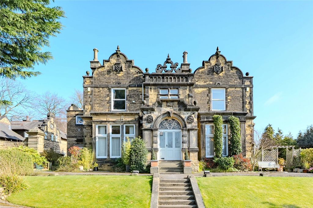 3 bed flat for saleOaklea Hall Close, Adel, Leeds, West Yorkshire LS16