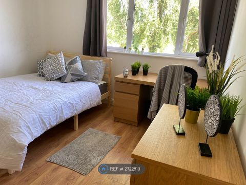 Papenham Green, Coventry CV4, Room to rent