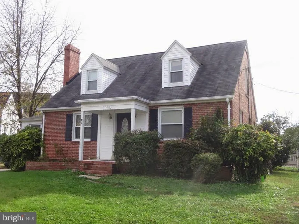 107 Locust Street, Occoquan, VA 22125