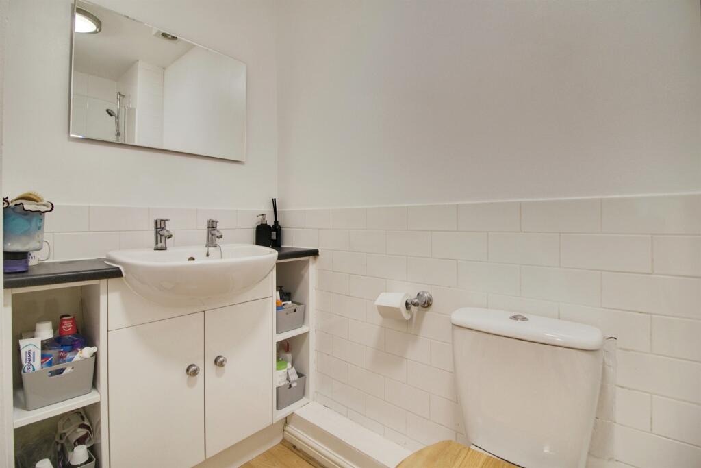 Additional image 10 of Howlands, Welwyn Garden City