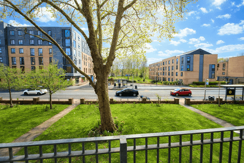 Meridan Square, Hulme, Manchester M15