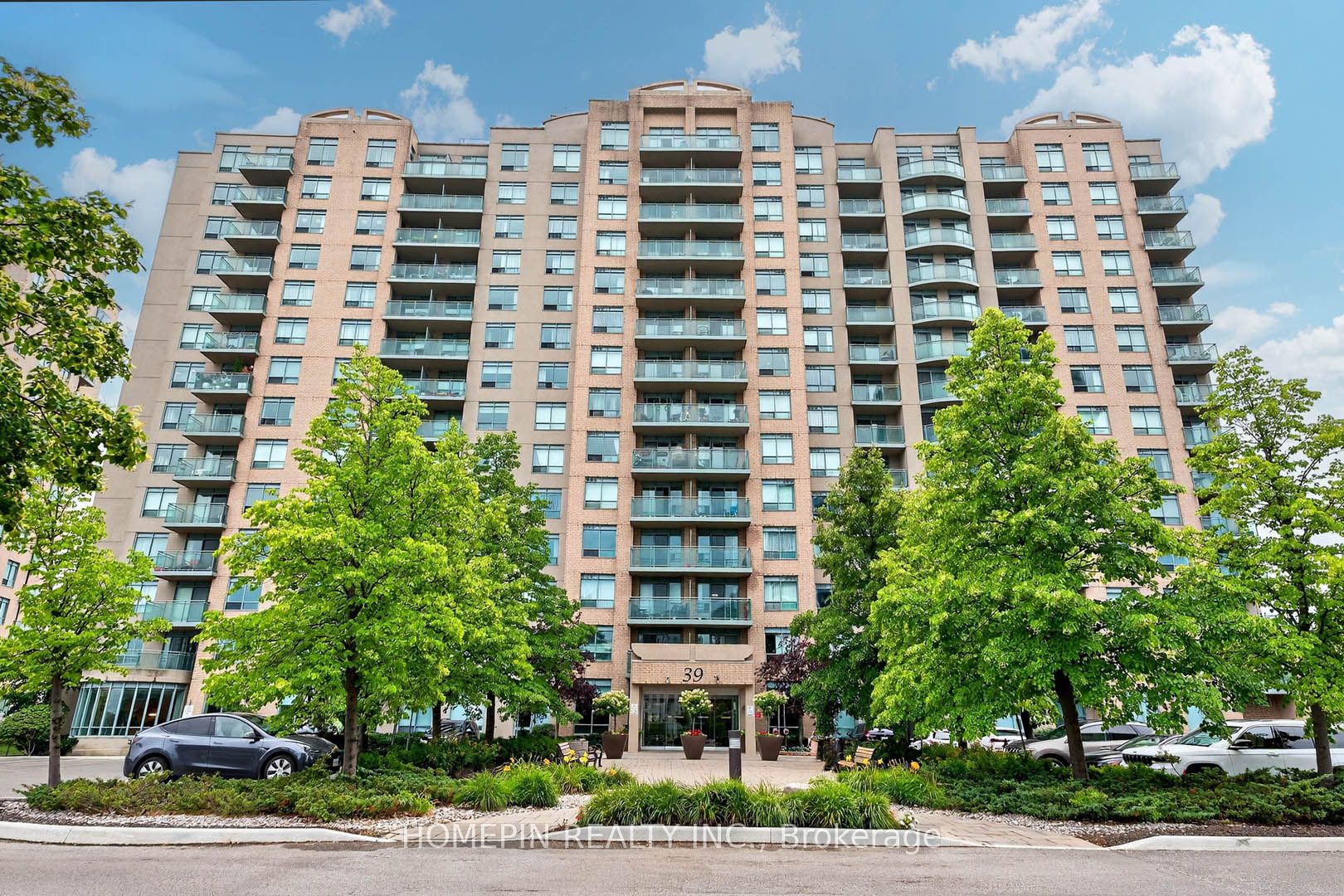 1103-39 Oneida Crescent, Richmond Hill, ON, L4B 4T9