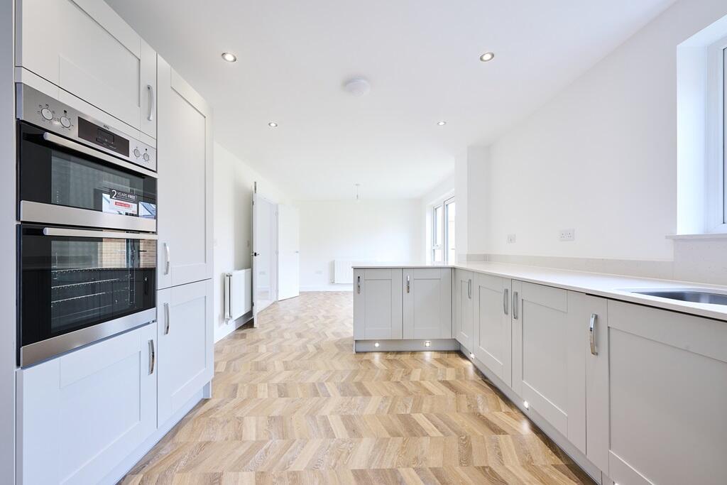 Additional image 4 of Bullens Green Lane,
Colney Heath,
AL4 0QR