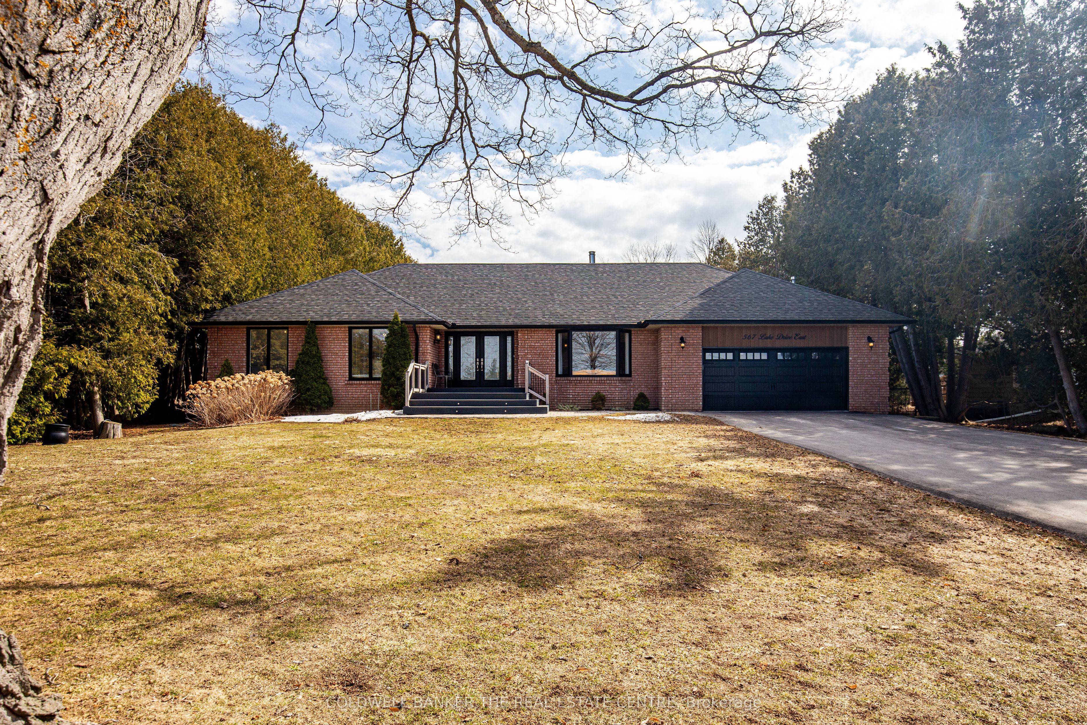 567 Lake Drive E, Georgina, ON, L0E 1S0
