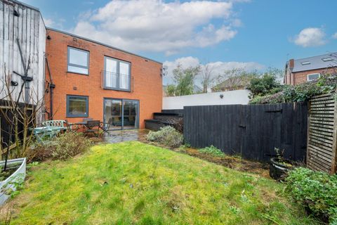 Fleeman Grove, West Bridgford NG2