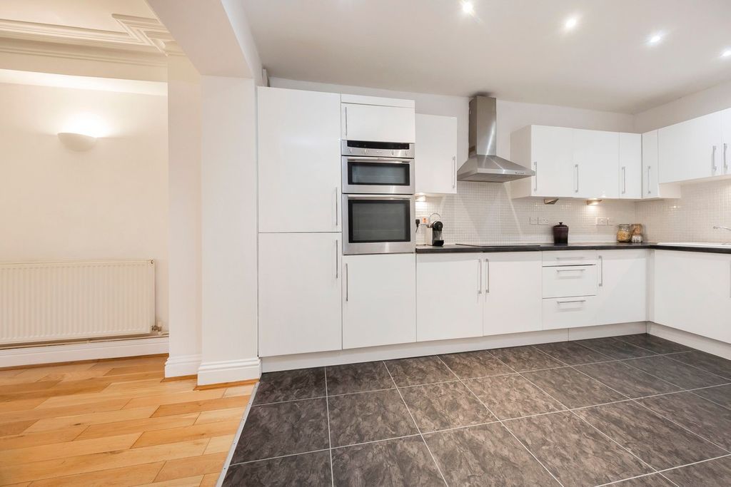 Additional image 13 of 1 bed flat for saleParabola Road, Cheltenham GL50