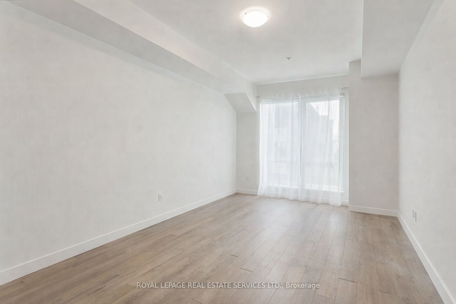 Additional image 5 of 420-150 Oak Park Boulevard, Oakville, ON, L6H 3P2