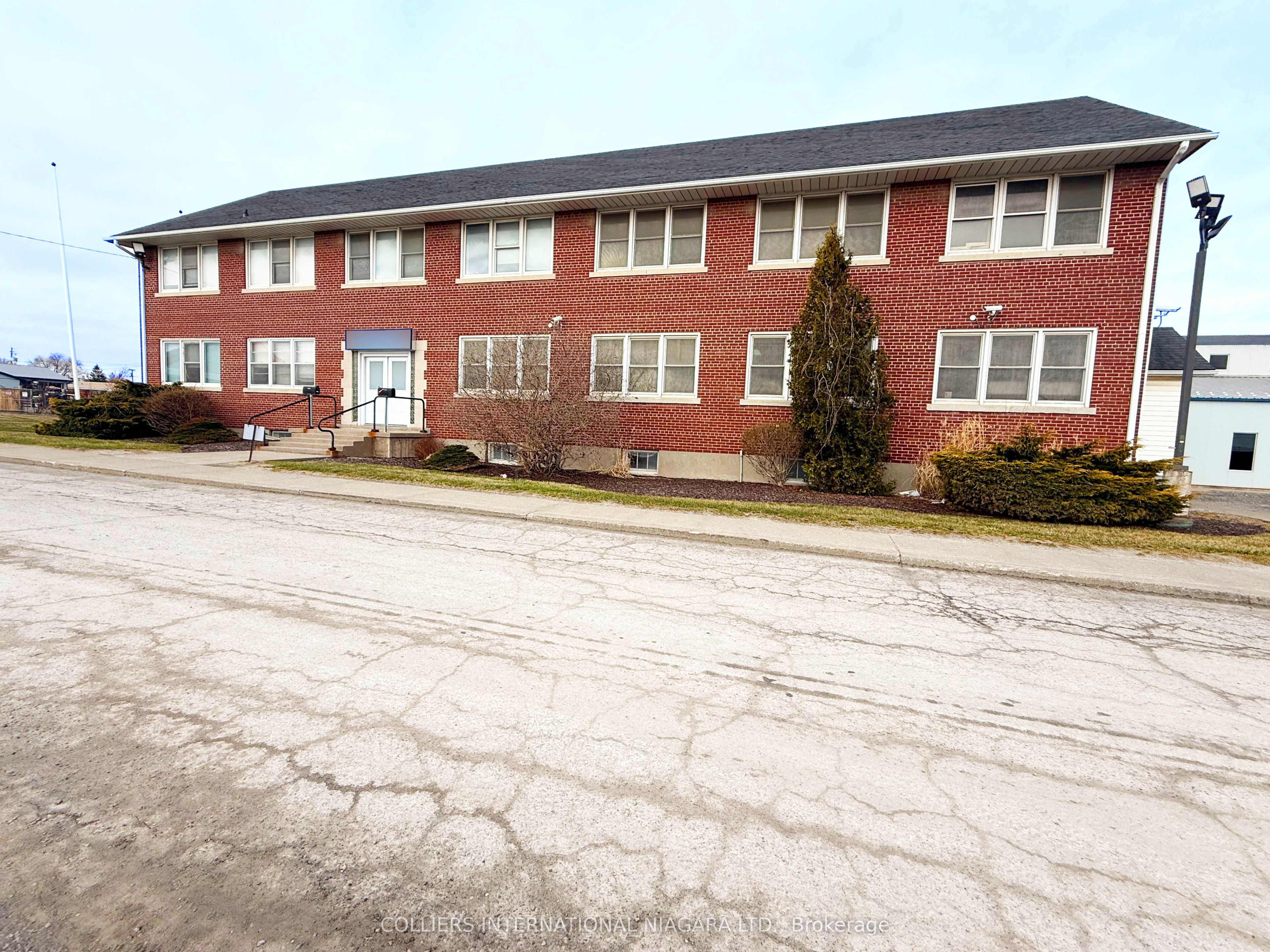 Additional image 3 of Ground Floor-65 Grantham Avenue S, St. Catharines, ON, L2P 3H3