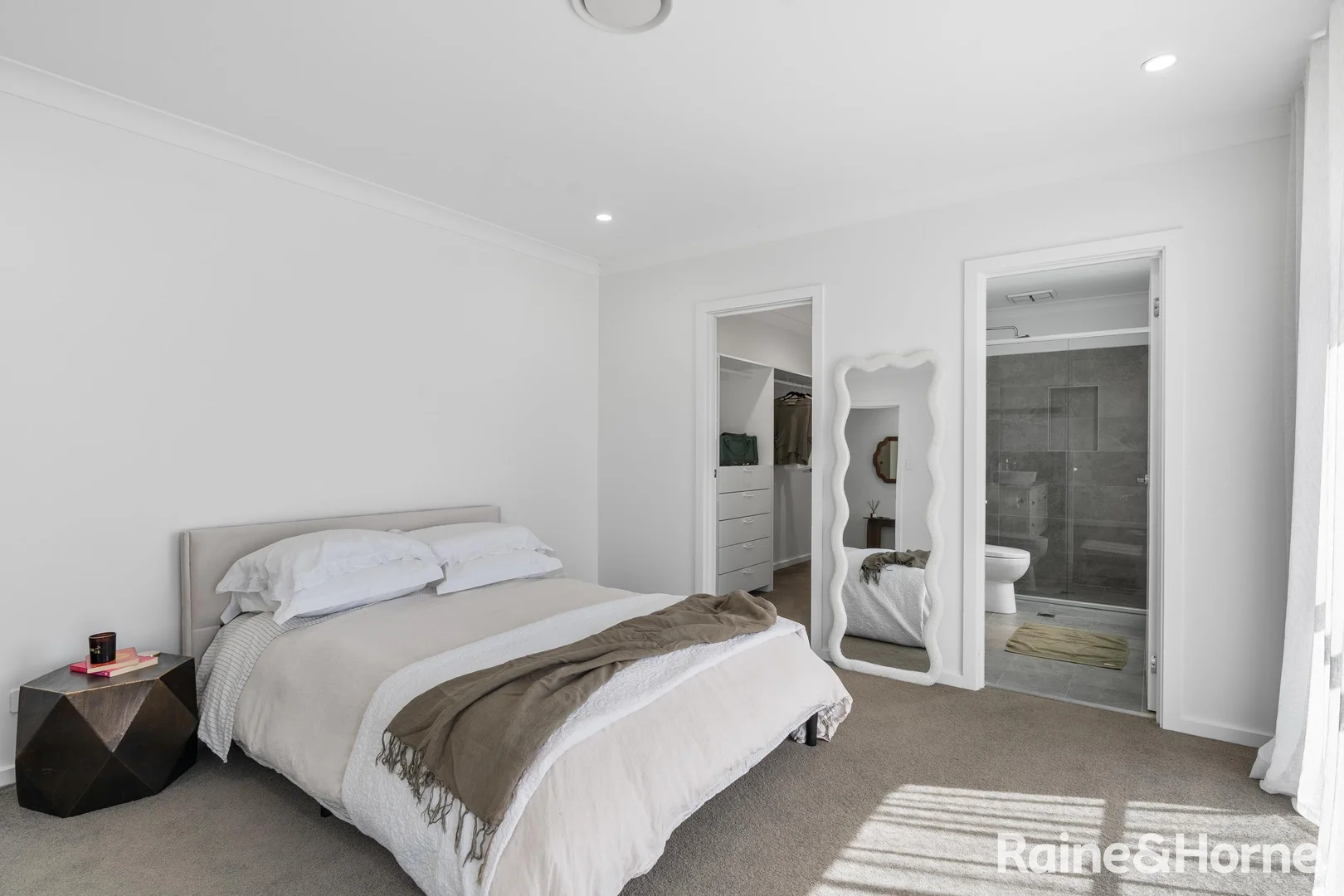 2 Myrtle Forest Drive, Milton NSW 2538 photo 4
