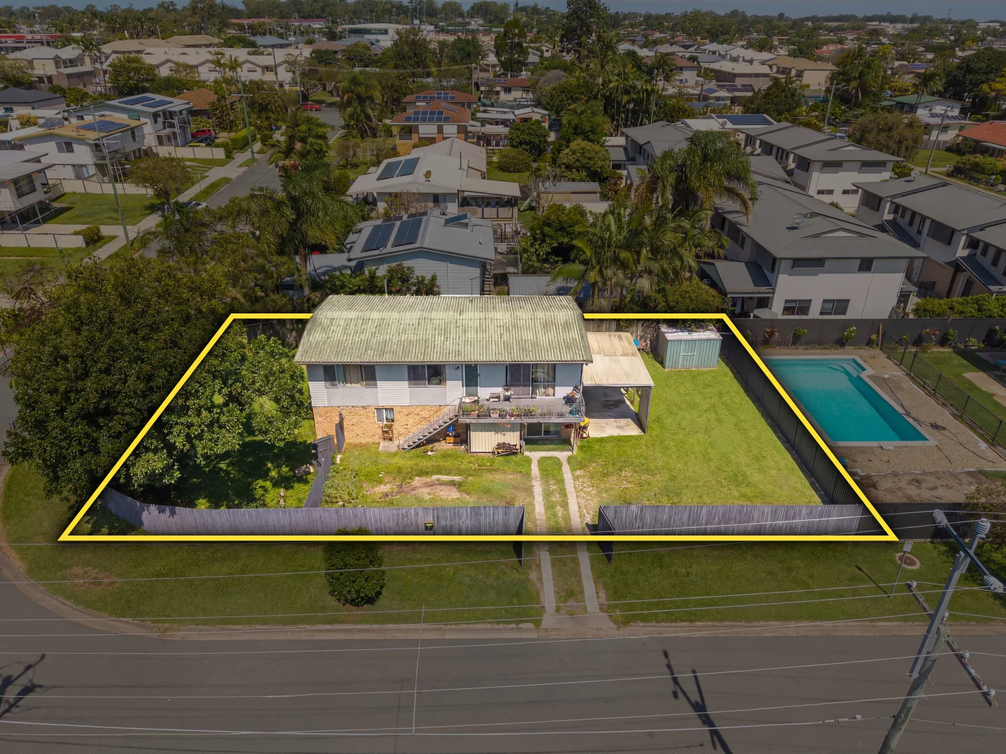 11 Lions Crescent, Kippa-Ring QLD 4021 photo 2