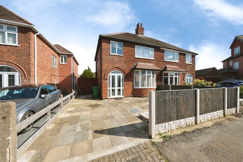 Sydney Road, Wollaton NG8