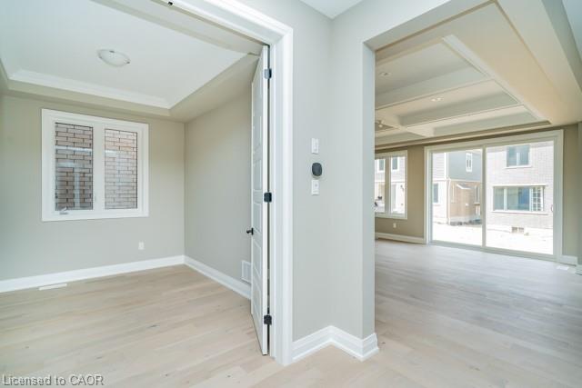 Upper-27 William Nador Street, Kitchener, ON, N2R0S3 photo 4