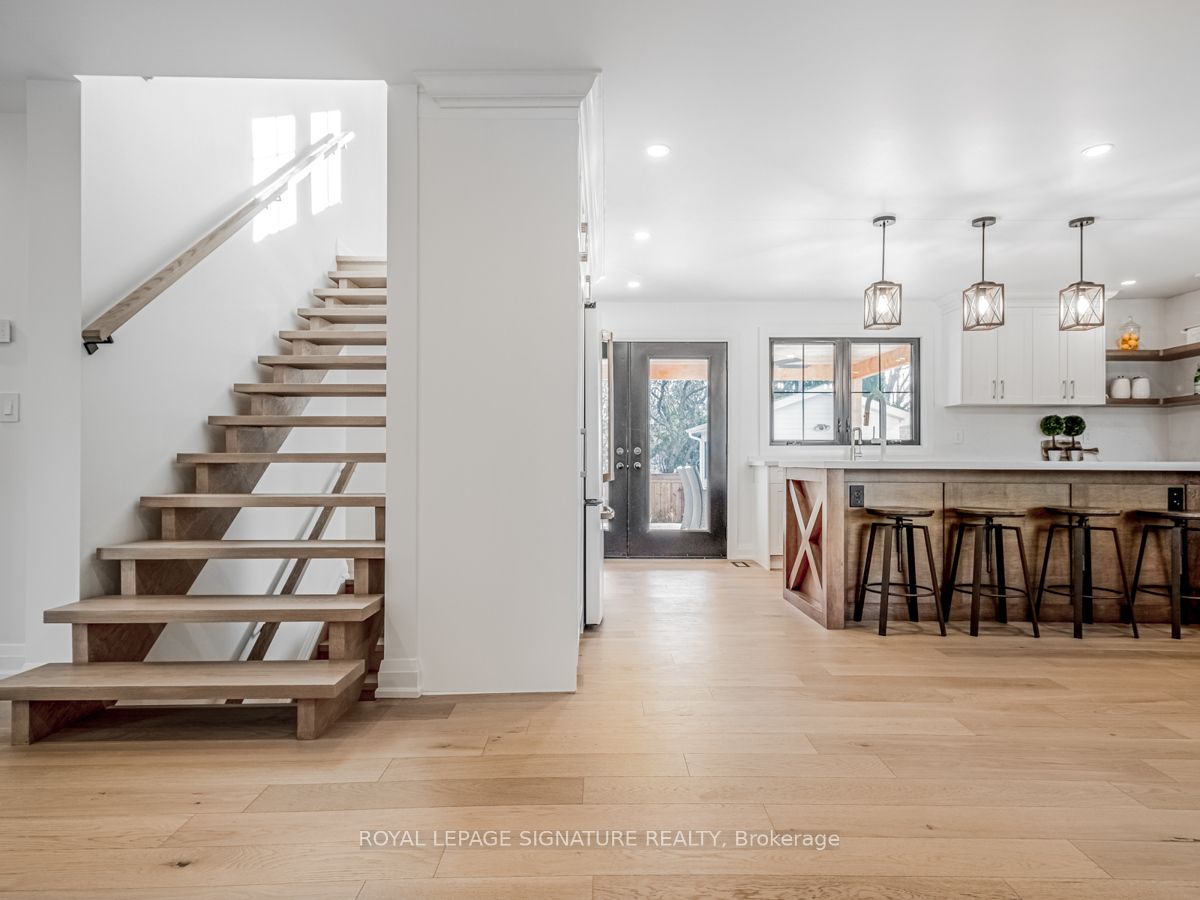 Additional image 4 of 5502 Eaton Avenue, Burlington, ON, L7L 3S8