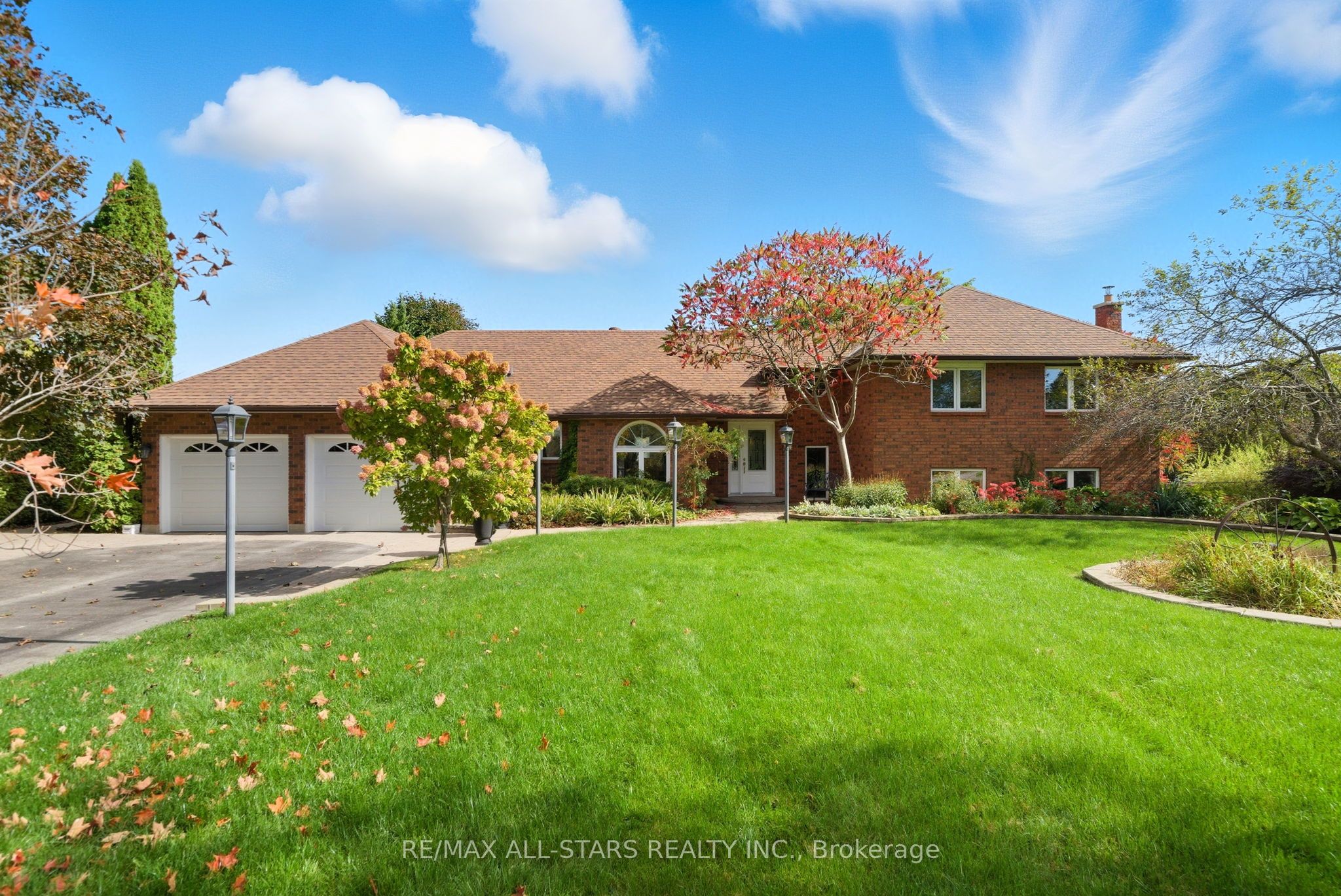 242 Stephenson Point Road, Scugog, ON, L9L 1B4