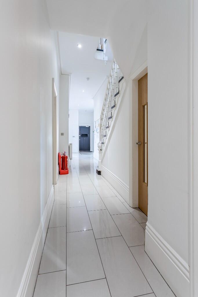 Additional image 4 of Greenfield Crescent, Birmingham, B15