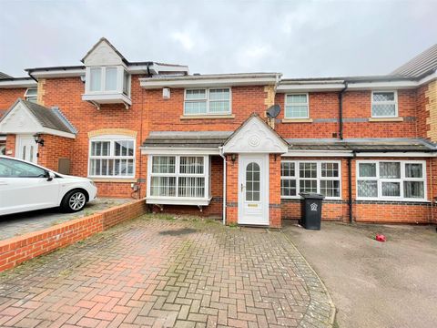 Orchid Close, Hamilton, Leicester LE5