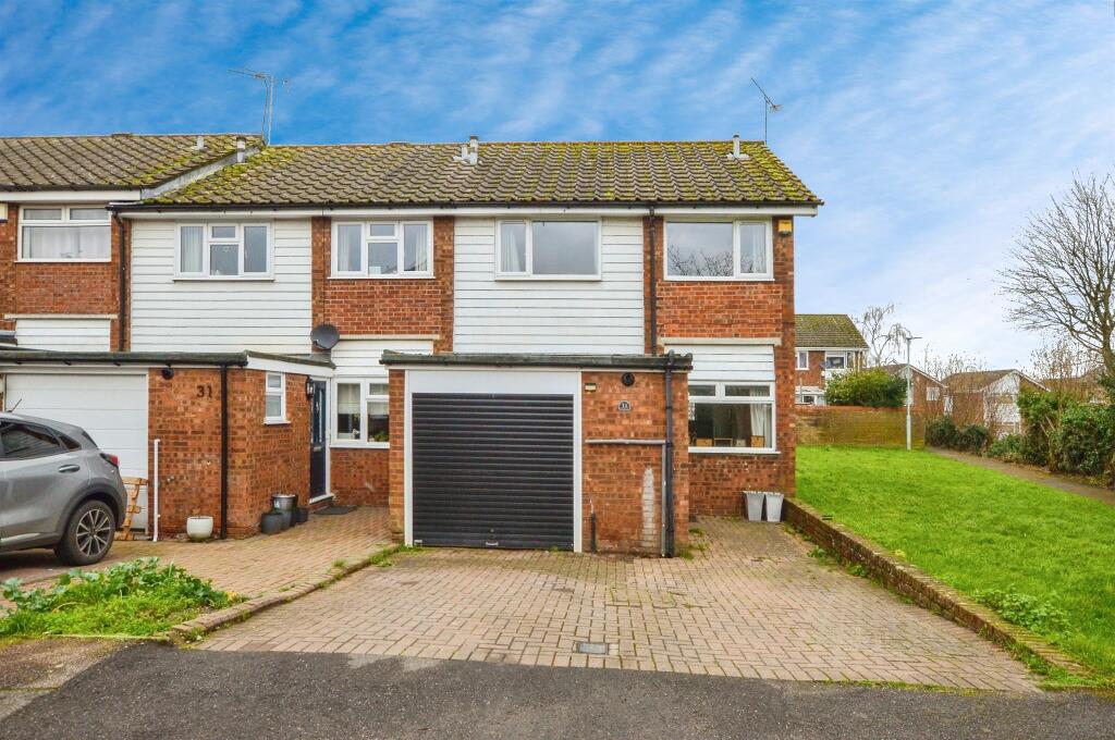 The Cleave, Harpenden