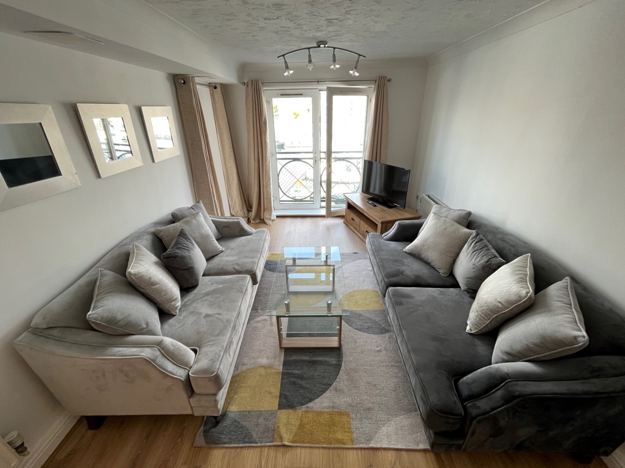 2 Bed Flat, South Ferry Quay, L3, N1 7GU