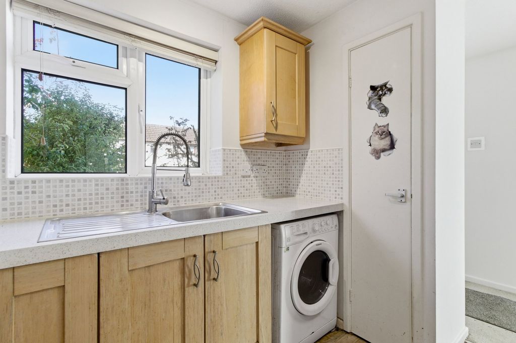 Additional image 5 of 1 bed end terrace house for saleShirley Close, Malvern WR14