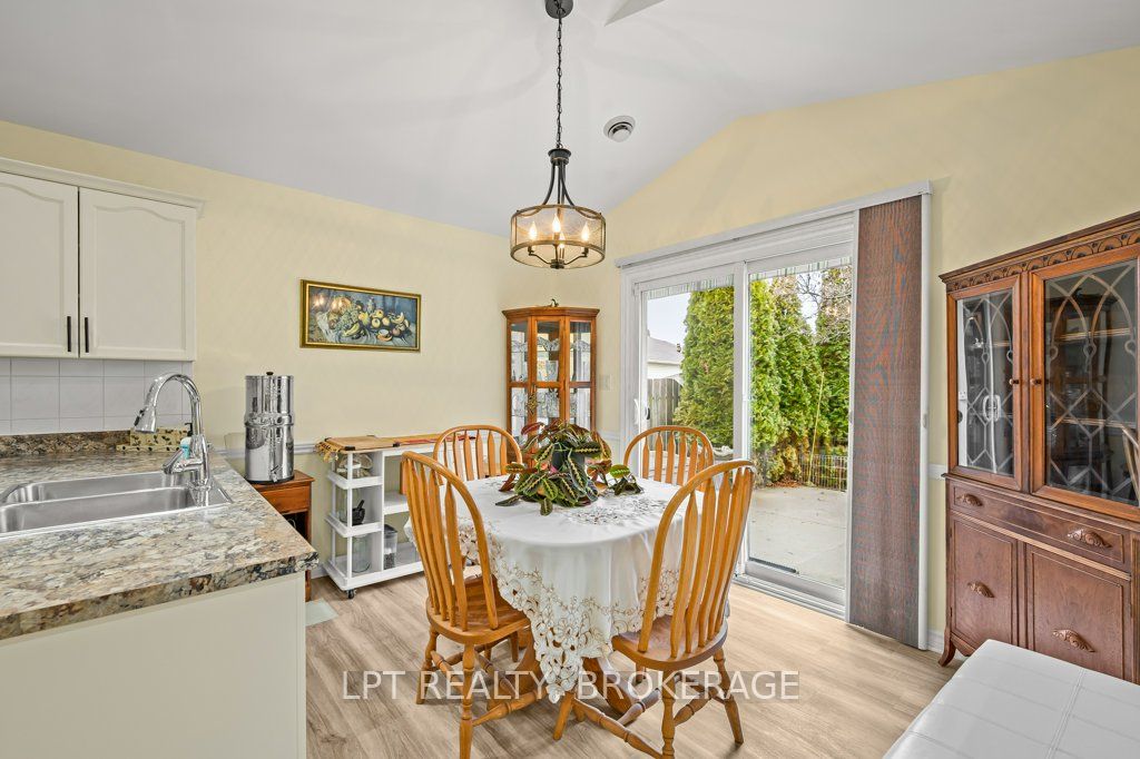 11 Wilfred Crescent E, Kingston, ON, K7K 7H1 photo 3