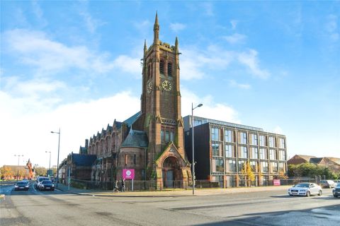 St Cyprians, Liverpool, Merseyside L7, Studio for sale