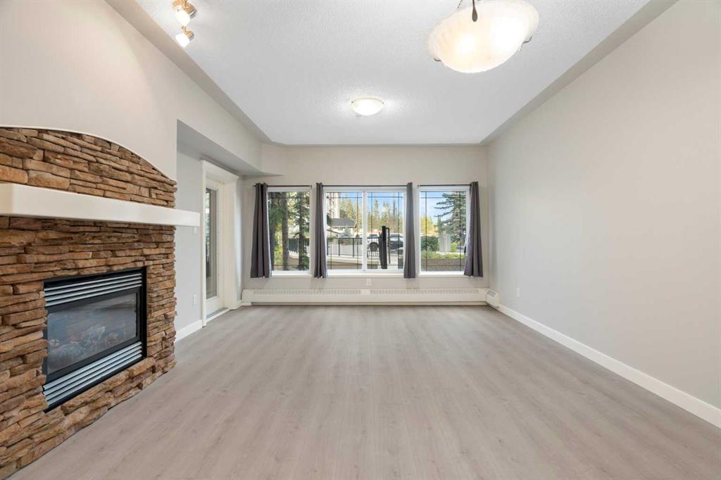 Additional image 4 of 101-20 Discovery Ridge Close SW, Calgary, AB, T3H 5X3