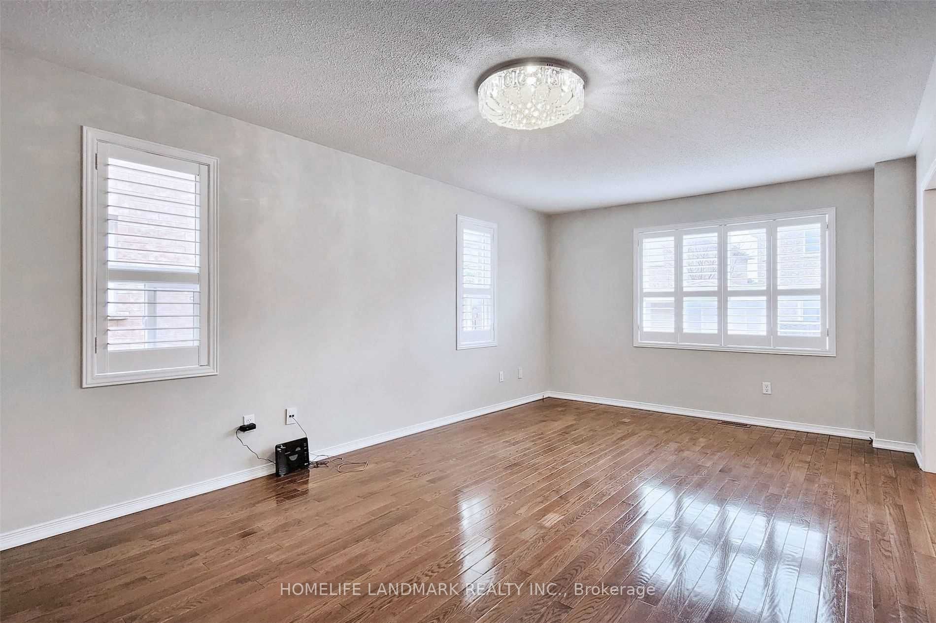 Additional image 4 of 7 Cottinghill Way, Aurora, ON, L4G 7V4
