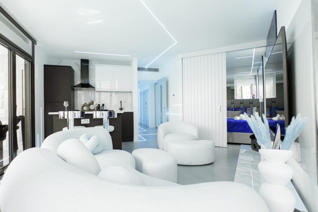 Apartment 2104 Beetham Tower, 10, Holloway Circus Queensway, B1 1BA