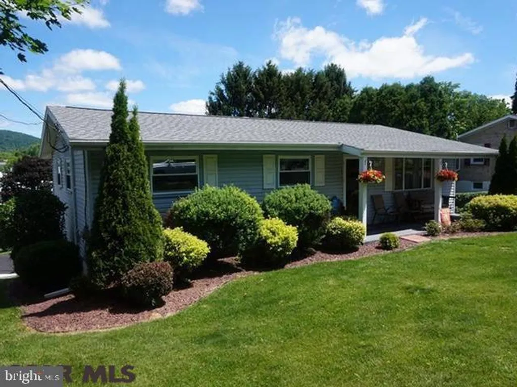 1235 Centre Street, Bellefonte, PA 16823