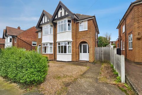 Farm Road, Chilwell NG9