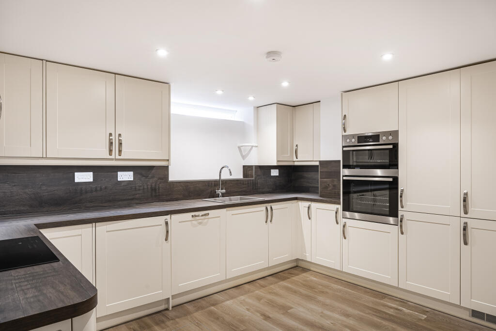 Additional image 2 of High Street, Welwyn, Hertfordshire, AL6