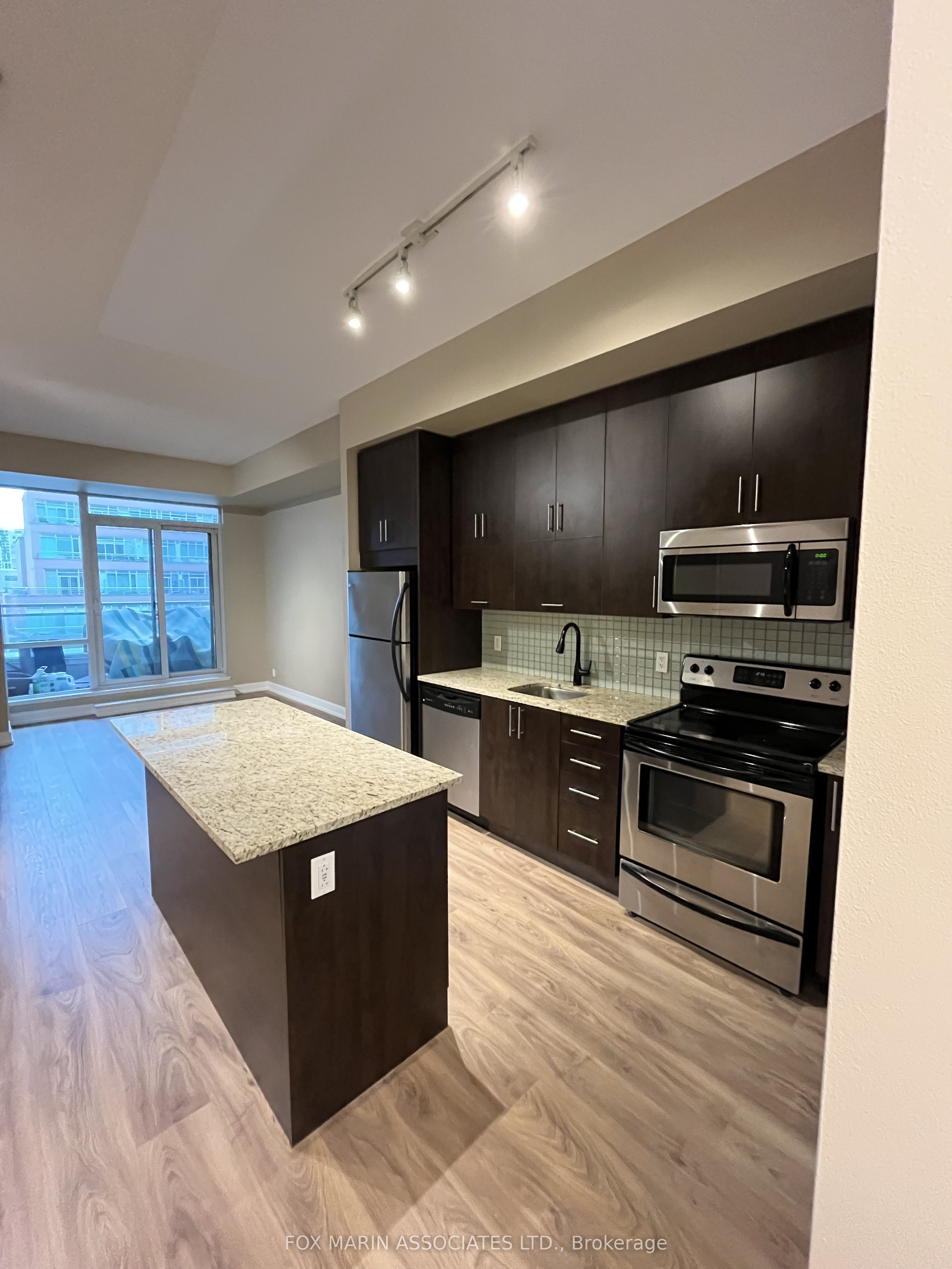 403-112 George Street, Toronto, ON, M5A 2M5
