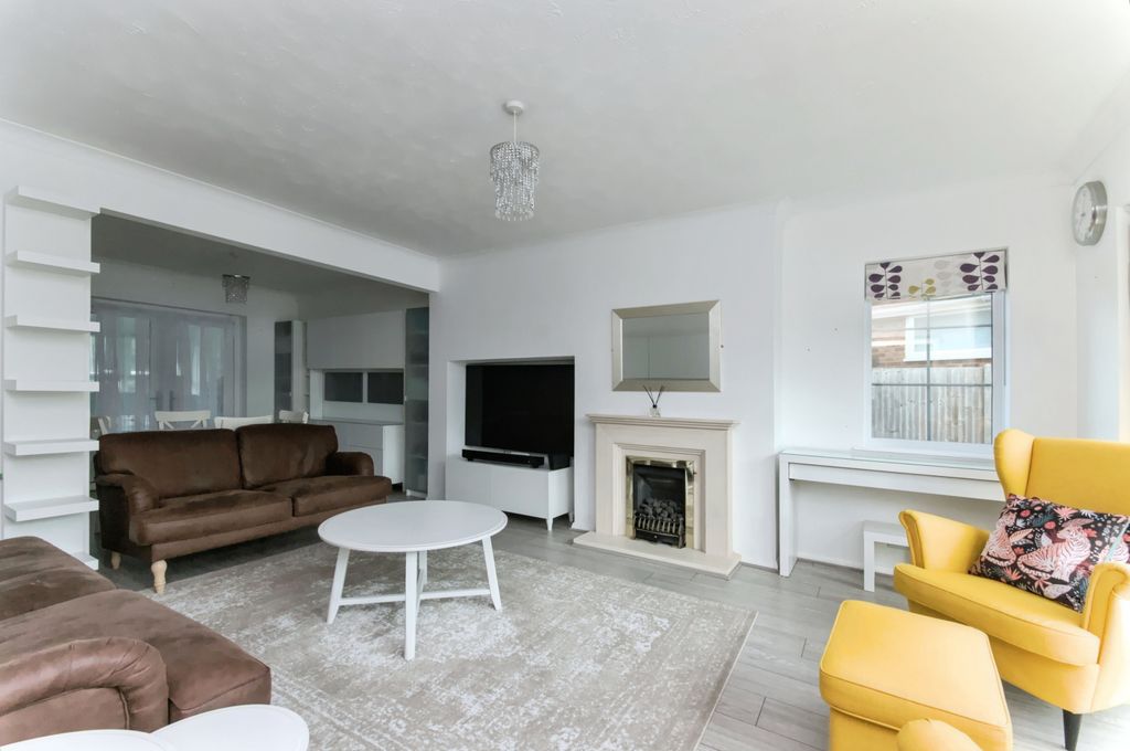 Additional image 6 of 3 bed end terrace house for saleChurchill Close, Eastbourne BN20