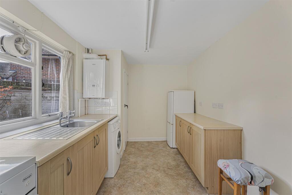 Additional image 5 of Church Street, Welwyn