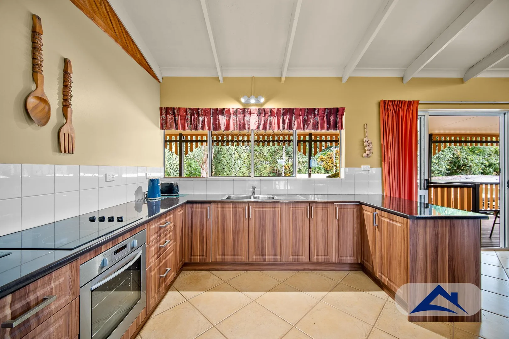 Additional image 6 of 5 Bayview Street, Bayview Heights QLD 4868