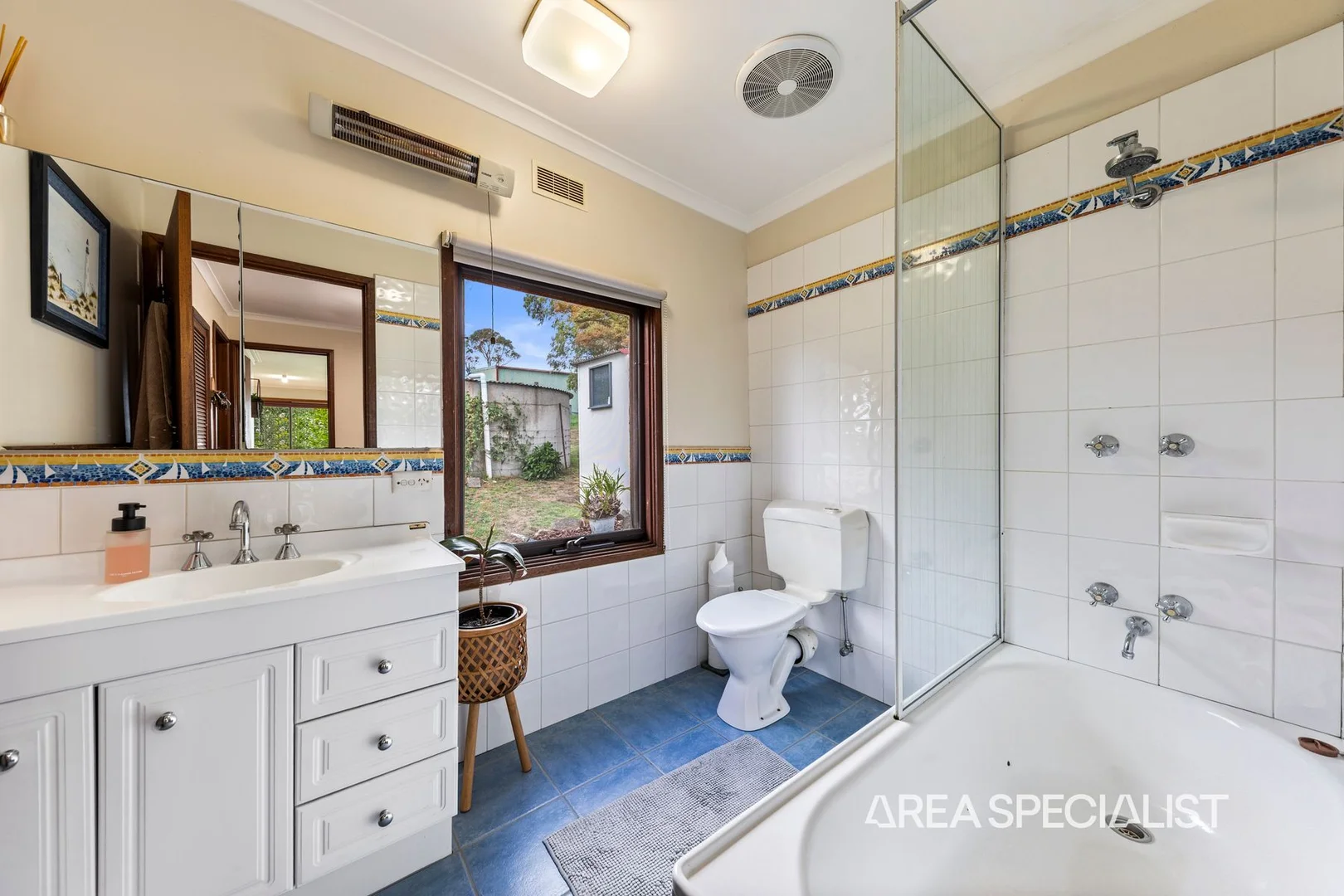 Additional image 13 of 10 Boundary Road, Loch VIC 3945