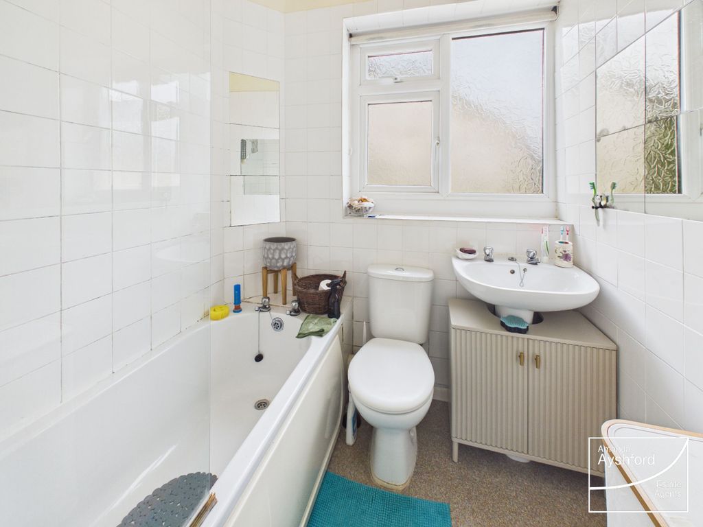 Additional image 6 of 1 bed flat for saleConway Court, Conway Road, Paignton TQ4