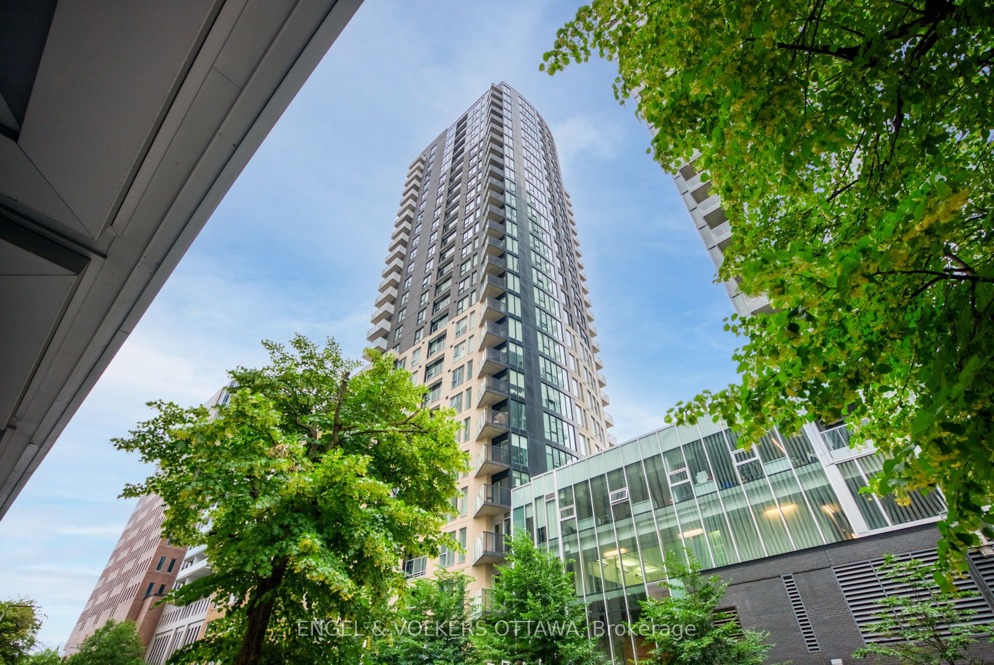905-40 Nepean Street, Ottawa, ON, K2P 0X5