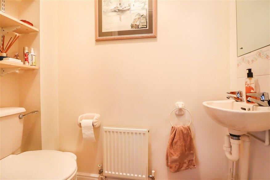 Additional image 5 of Sun Lane, Harpenden, AL5
