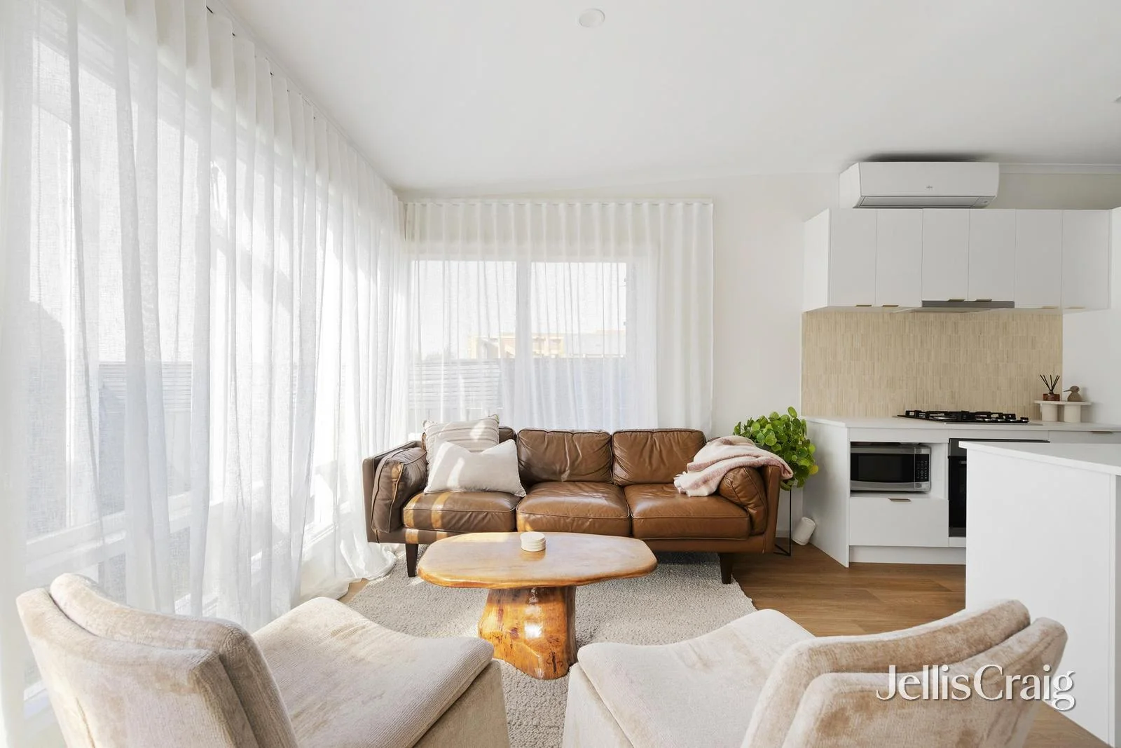 7 Perth Street, Belmont VIC 3216 photo 3