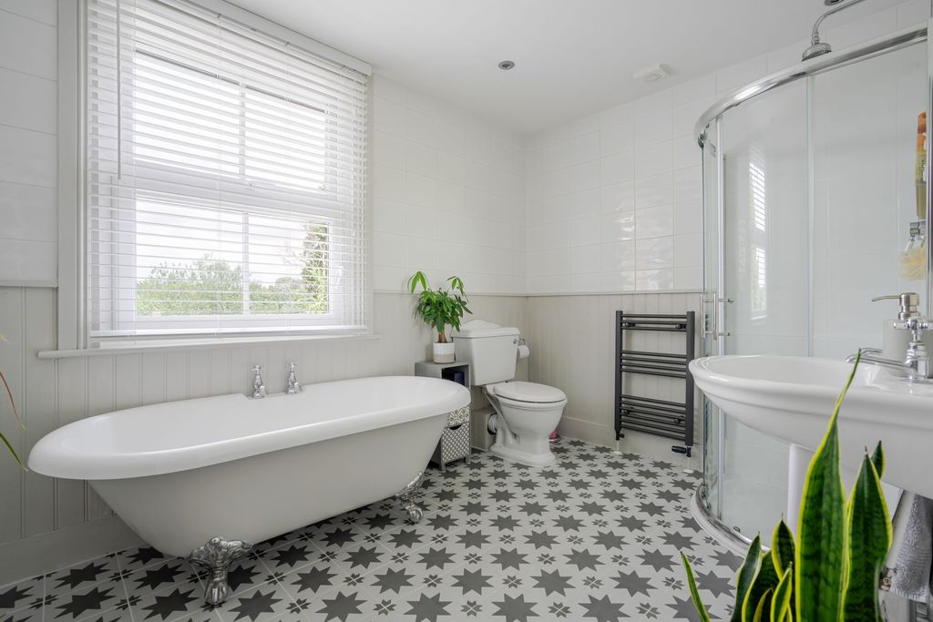 Additional image 7 of 2 bed semi-detached house for saleChurch Road, Ascot SL5